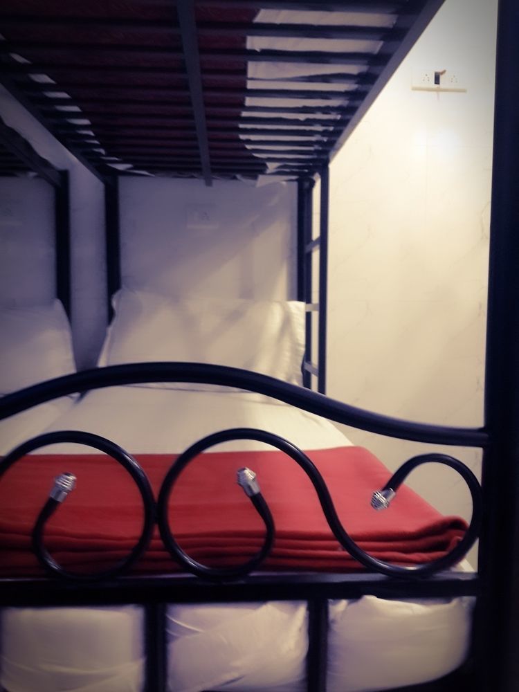 Star Dormitory Mumbai Bagian luar foto