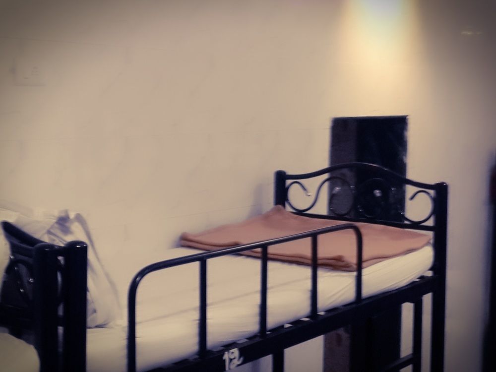 Star Dormitory Mumbai Bagian luar foto