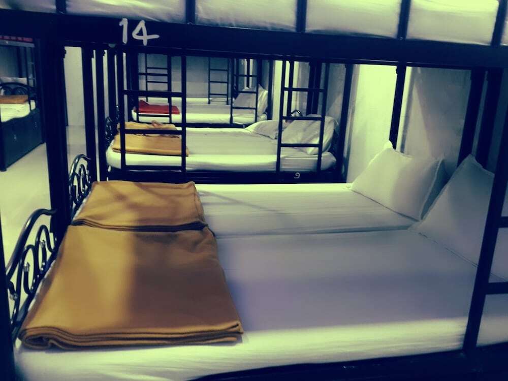 Star Dormitory Mumbai Bagian luar foto